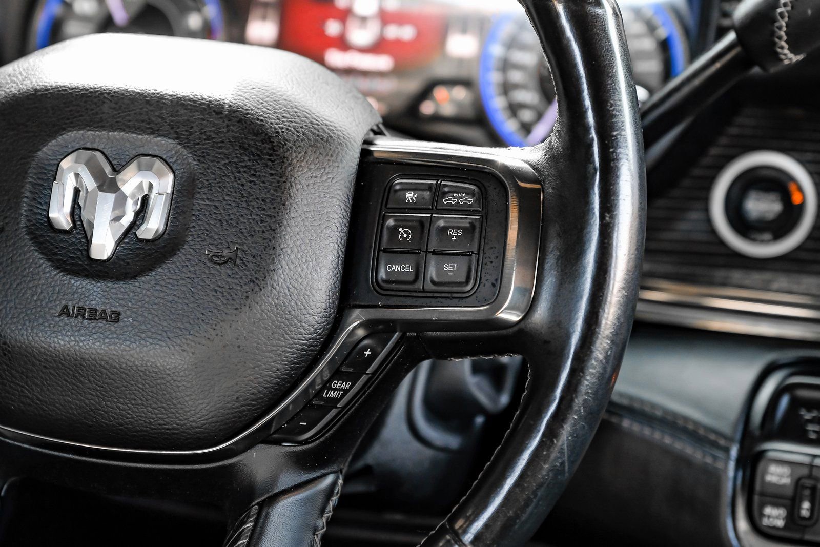 Used 2019 RAM 3500 Limited image 17