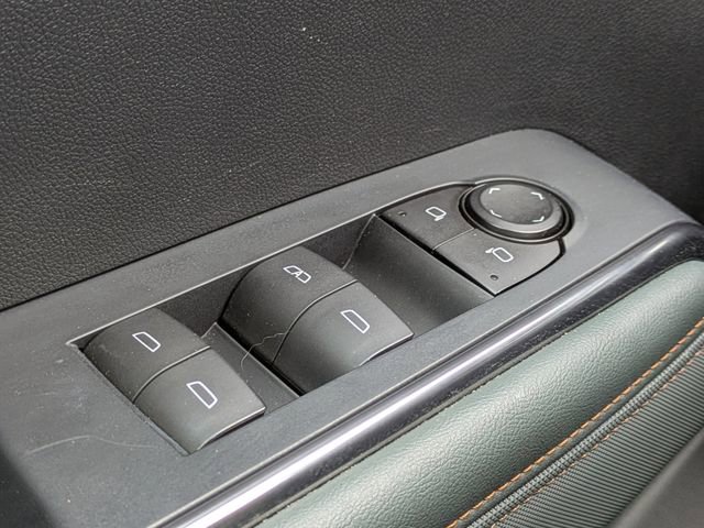 Used 2024 GMC Acadia AT4 w/ Super Cruise Package image 27