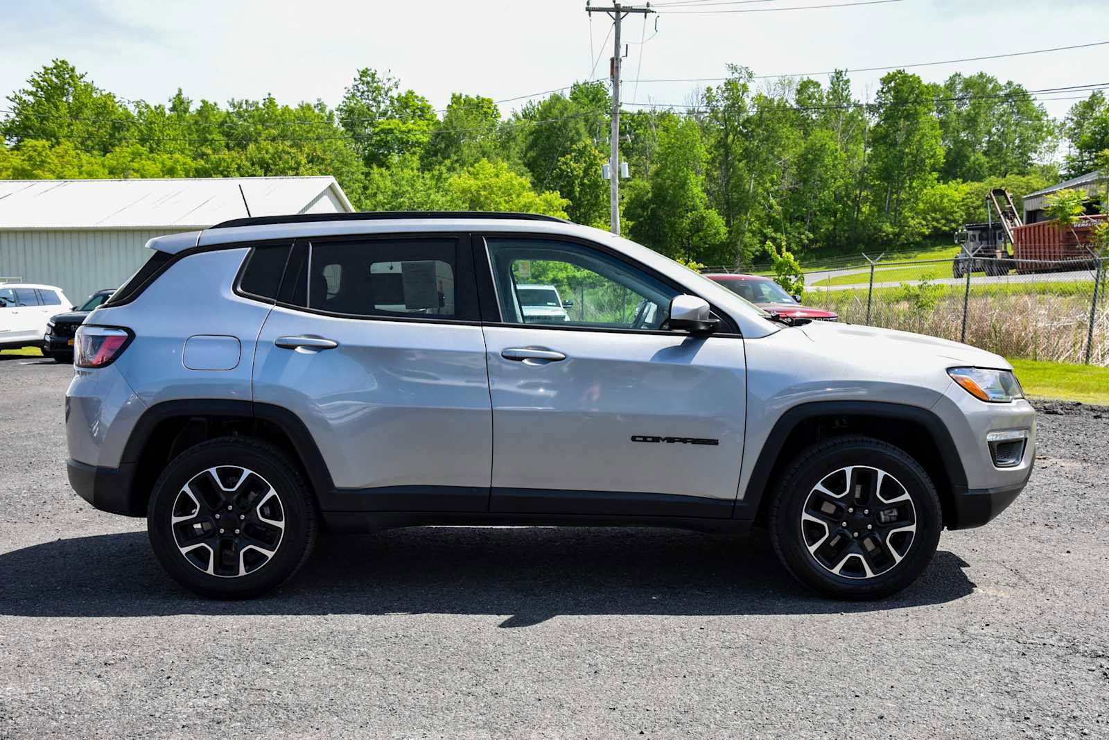 Used 2020 Jeep Compass Sport AWD/4WD image 2
