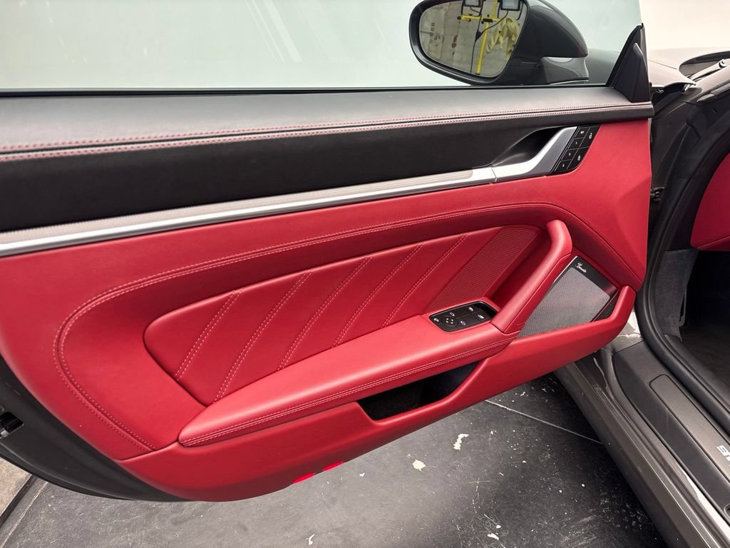 Certified 2022 Porsche 911 Targa 4S AWD/4WD image 4