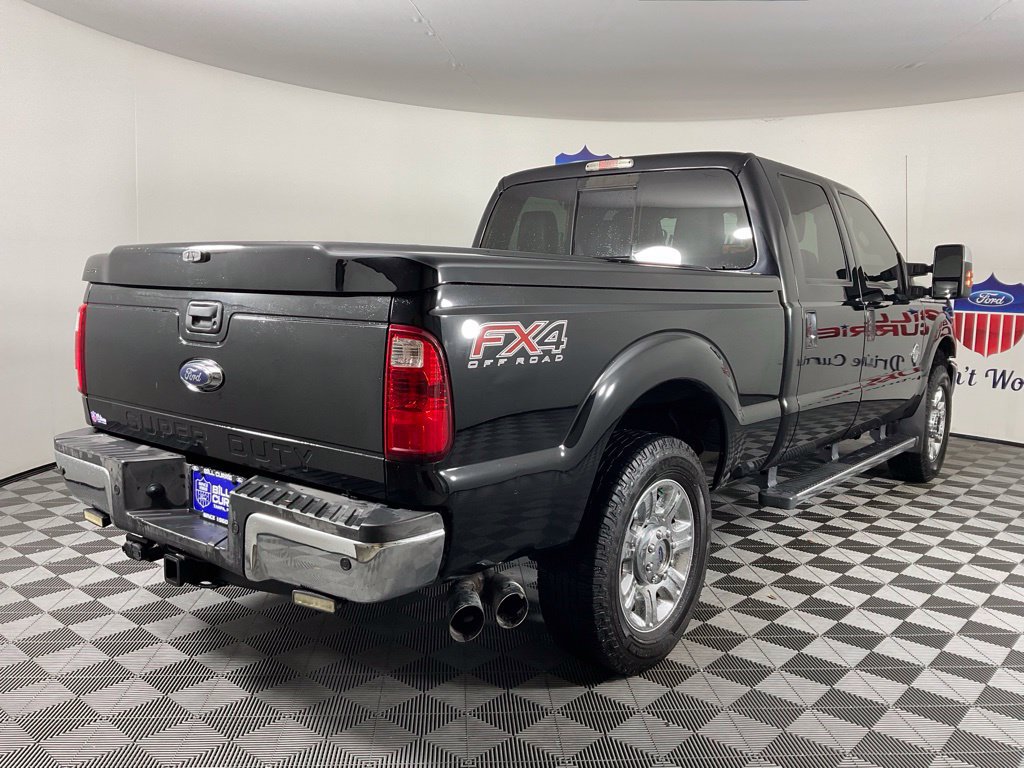 Used 2016 Ford F250 Lariat w/ Lariat Ultimate Package AWD/4WD image 3
