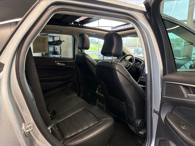 Used 2021 Ford Edge SEL w/ Convenience Package image 28