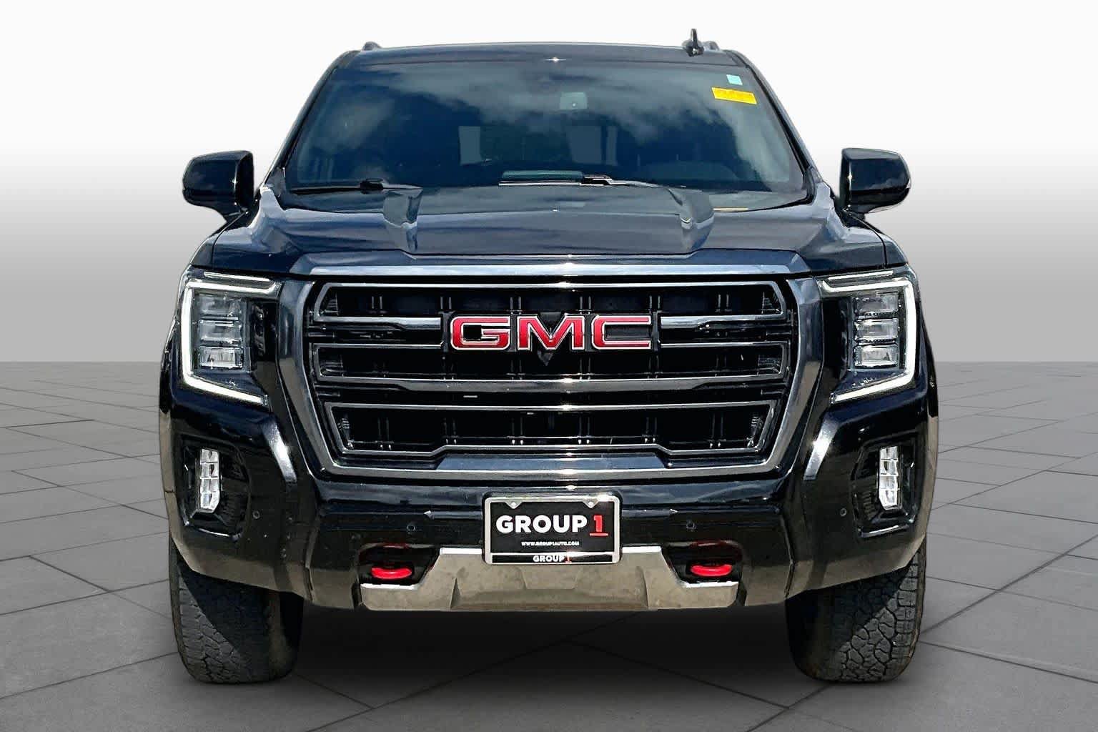 Used 2022 GMC Yukon XL AT4 AWD/4WD image 4