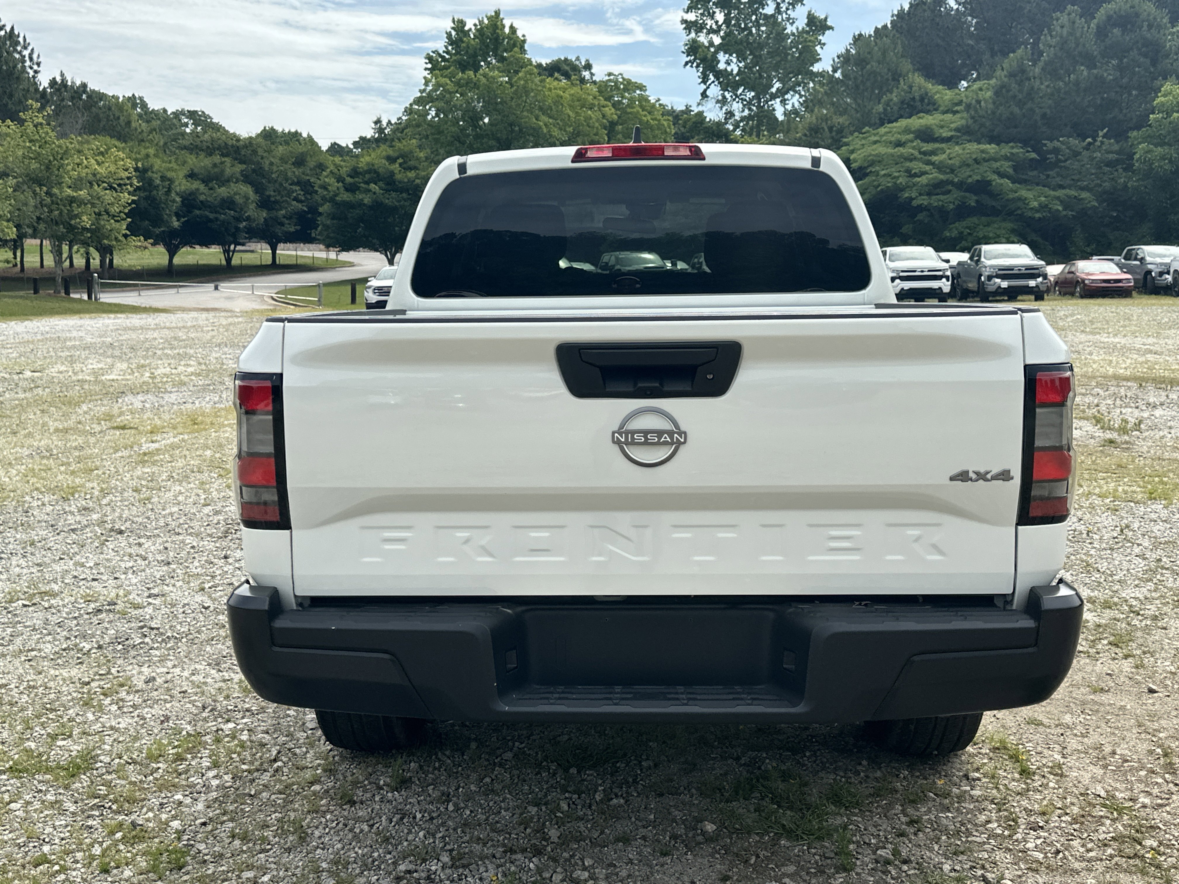 Used 2024 Nissan Frontier S AWD/4WD image 6