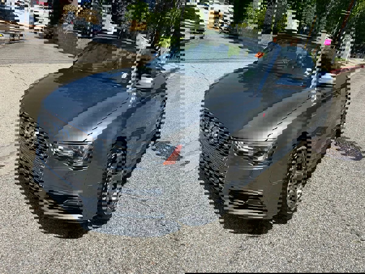 Used 2017 Audi S5 3.0T Cabriolet w/ Technology Package image 4