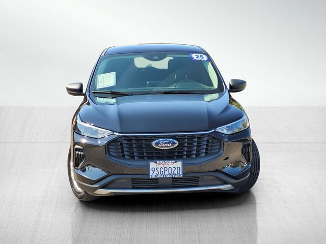Used 2025 Ford Escape Active image 2