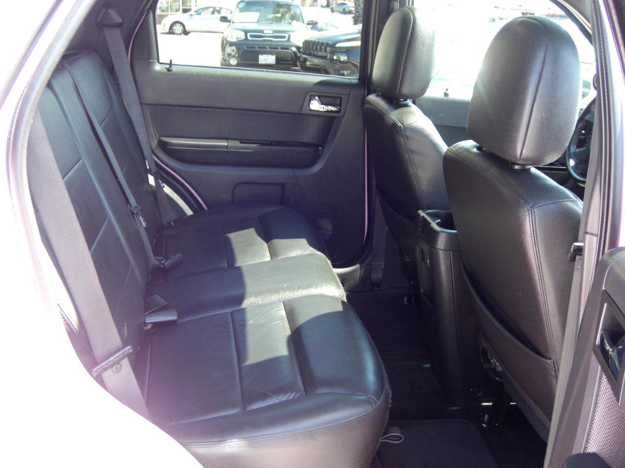 Used 2011 Ford Escape Limited w/ 302A Rapid Spec Order Code AWD/4WD image 19