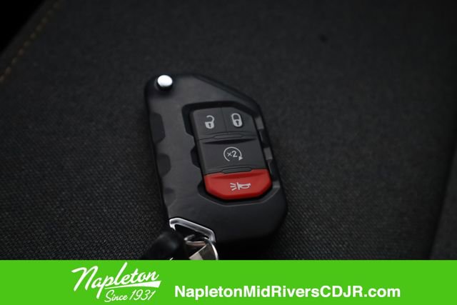 New 2026 Jeep Gladiator Sport AWD/4WD image 21