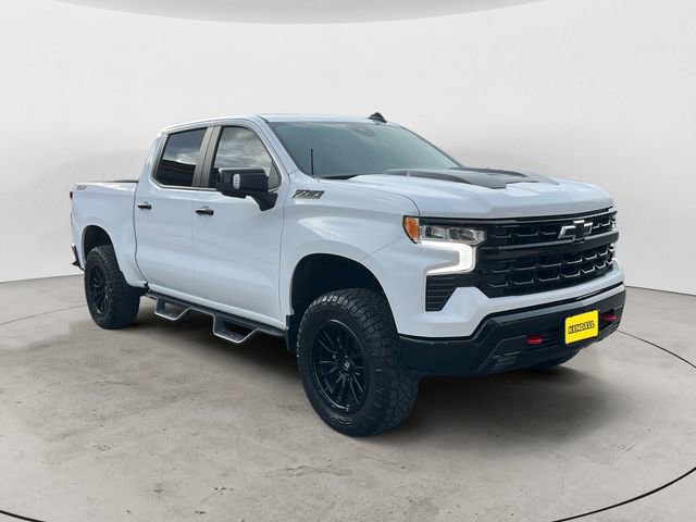 Used 2023 Chevrolet Silverado 1500 LT Trail Boss w/ LT Trail Boss Premium Package AWD/4WD image 7