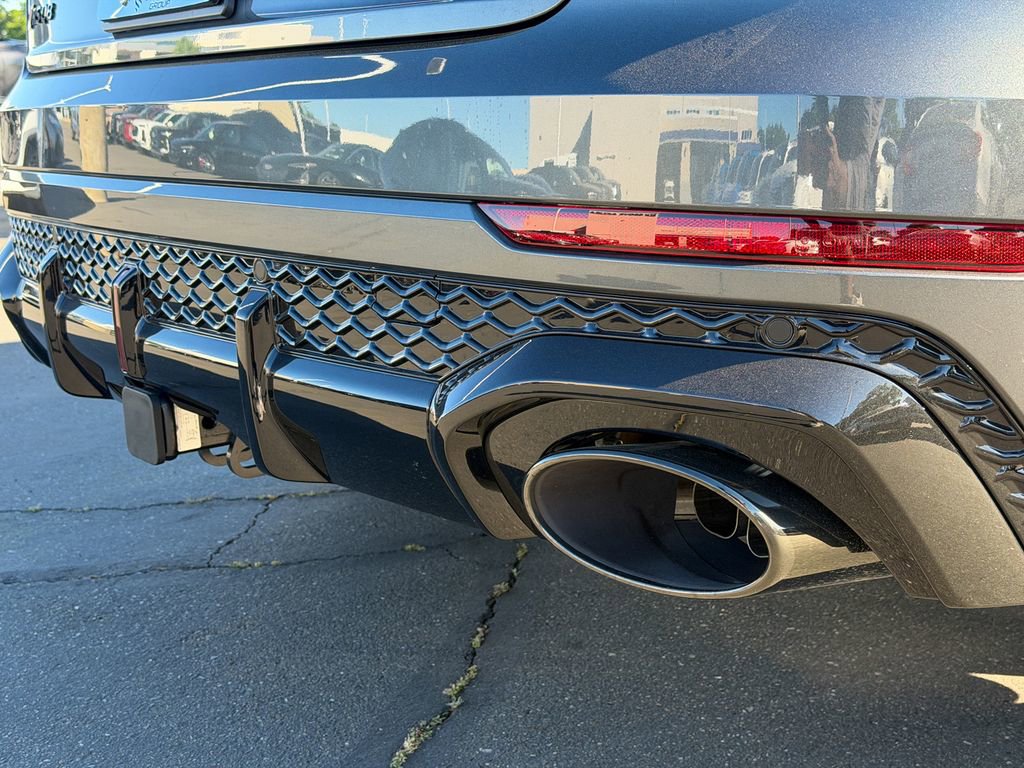 New 2026 Audi RS Q8 performance image 8