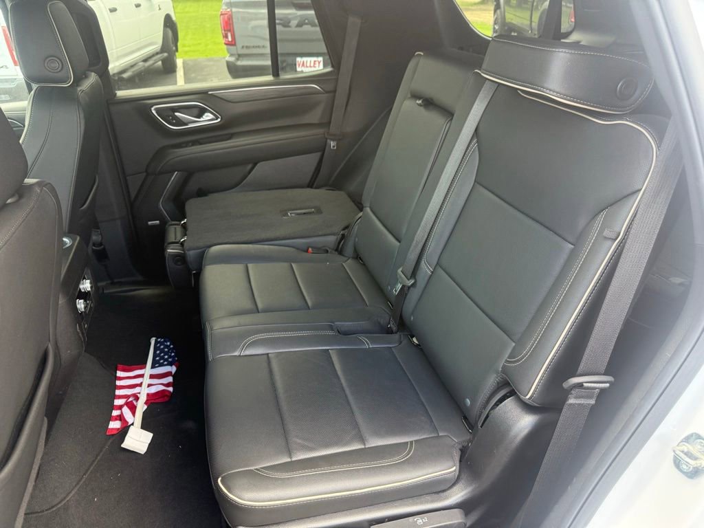 Used 2024 GMC Yukon SLT AWD/4WD image 32
