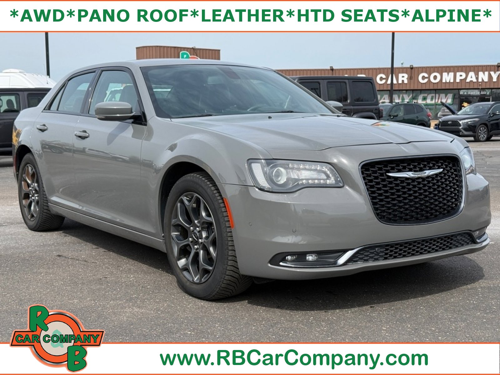 Used 2018 Chrysler 300 S w/ 300S Premium Group image 1