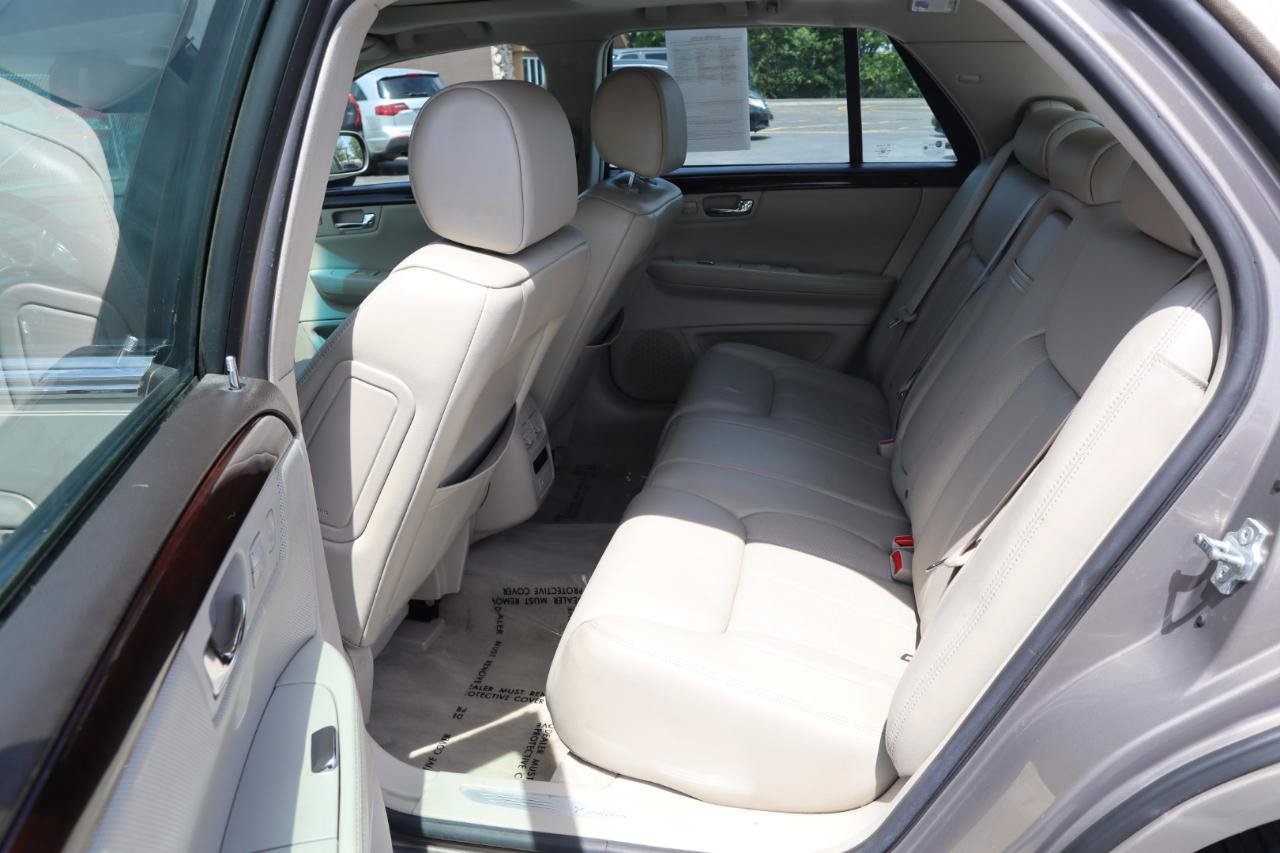 Used 2007 Cadillac DTS Luxury II FWD image 14