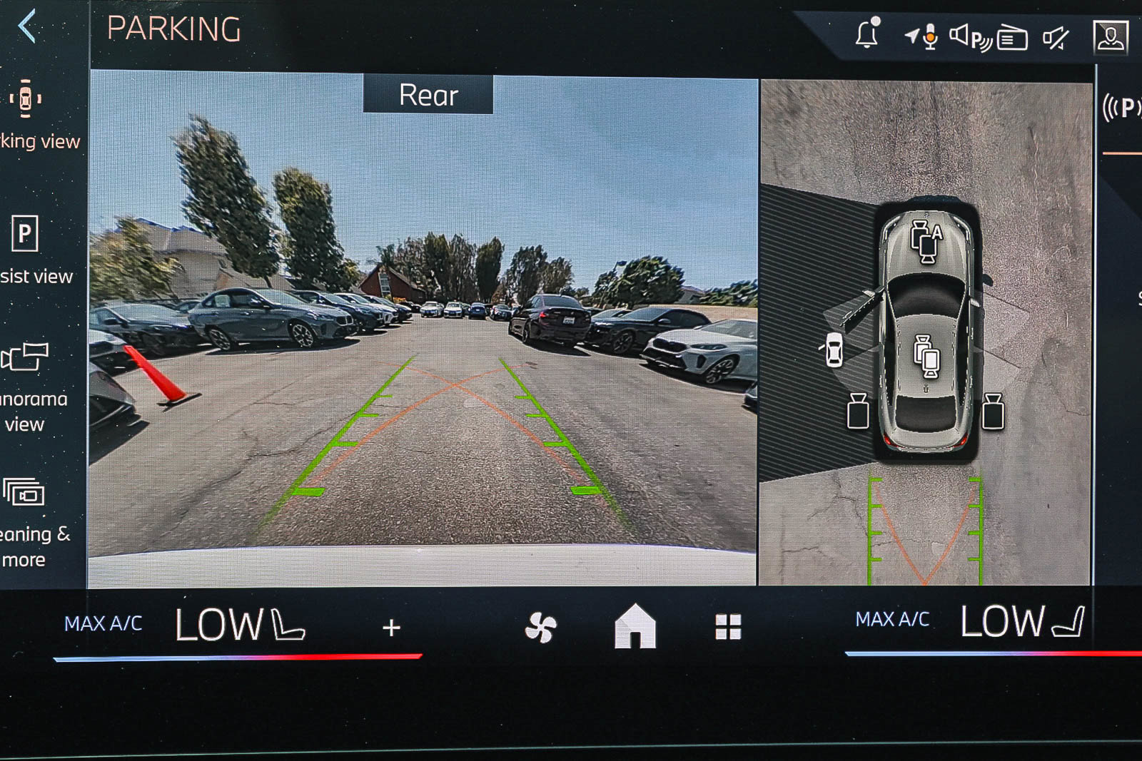 New 2026 BMW 228i w/ Technology Package FWD image 24