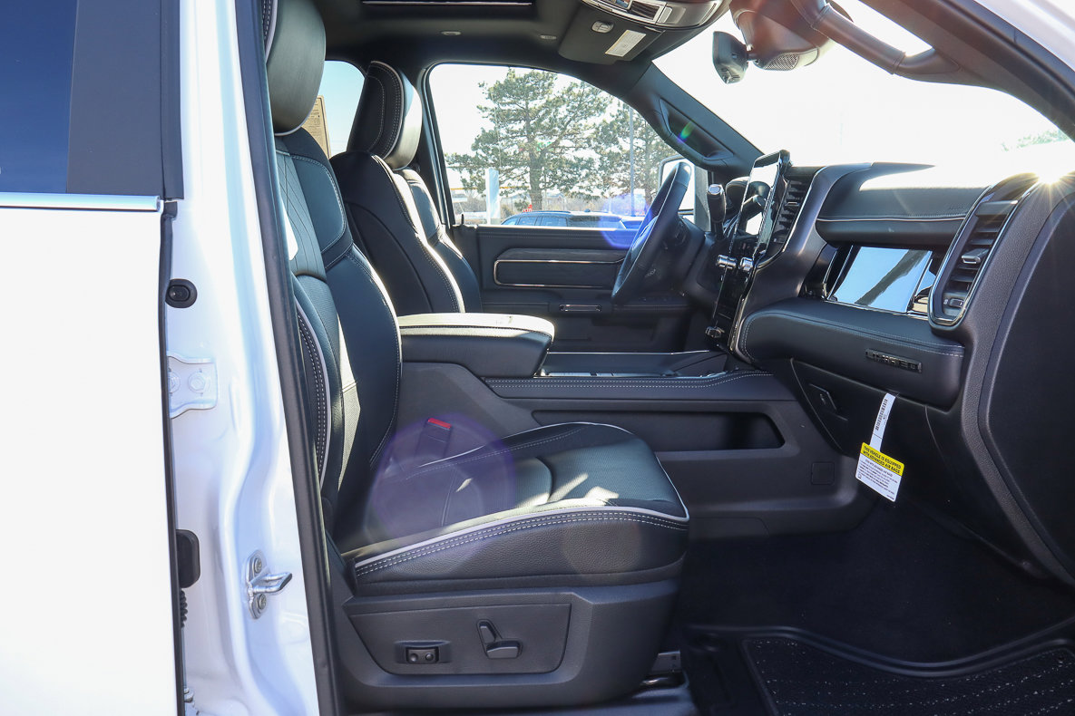 New 2026 RAM 3500 Limited image 40