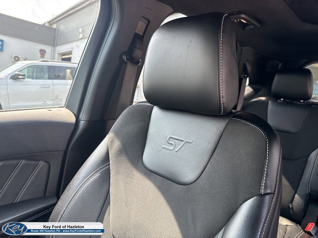 Used 2022 Ford Edge ST w/ Equipment Group 401A AWD/4WD image 32