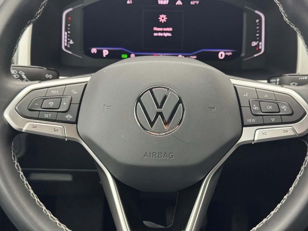 Used 2022 Volkswagen Atlas Cross Sport SE image 20