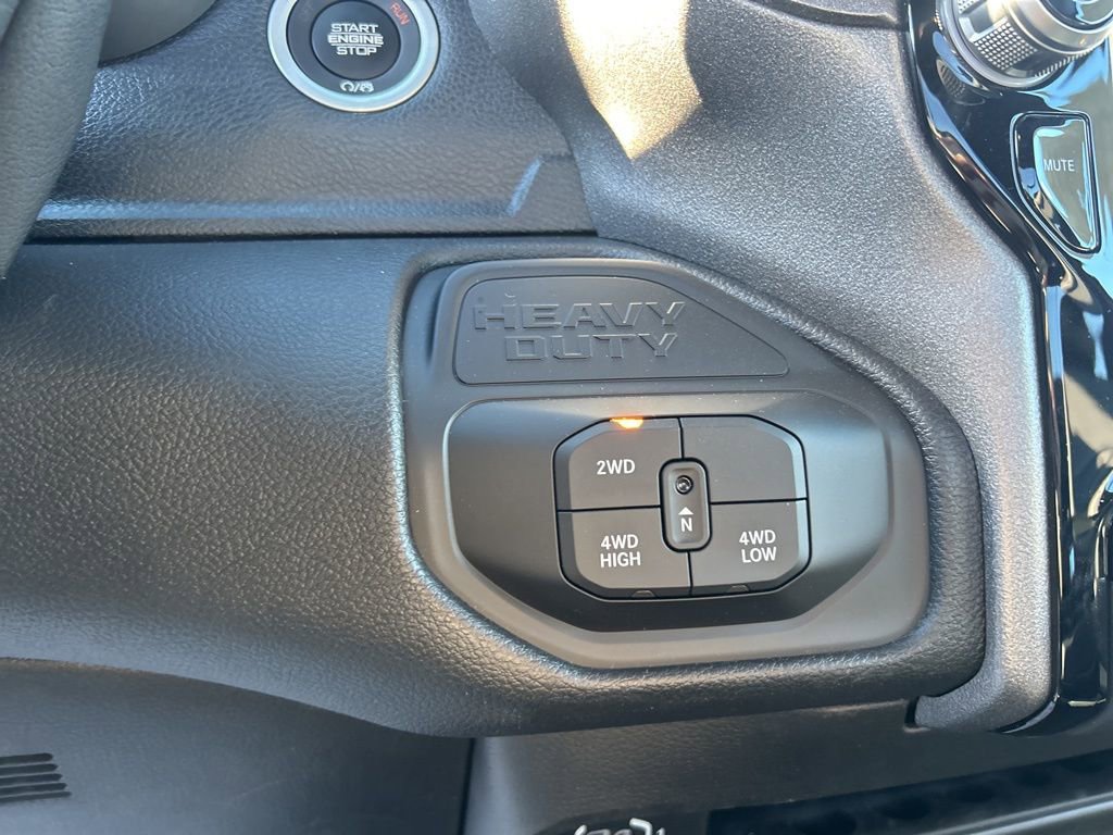 New 2026 RAM 2500 Tradesman AWD/4WD image 19