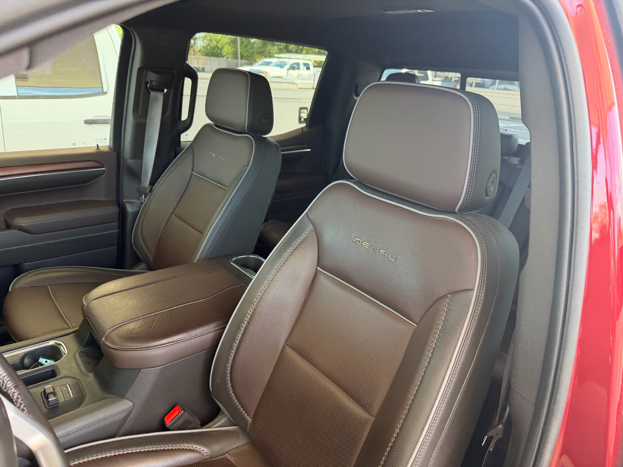 Used 2023 GMC Sierra 1500 Denali w/ Technology Package image 23