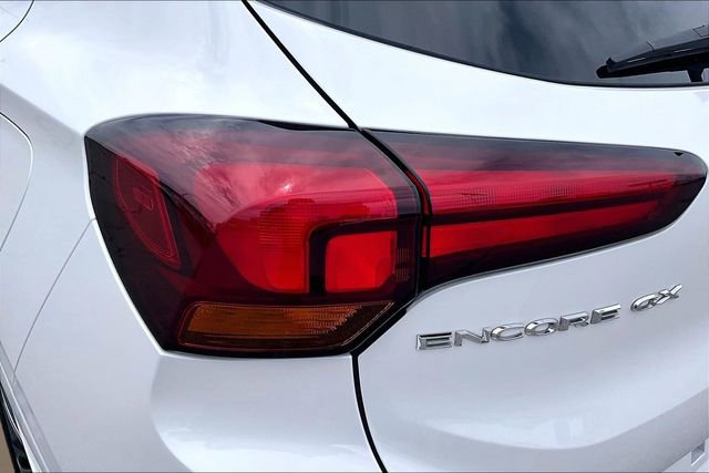 Used 2022 Buick Encore GX Select w/ Advanced Technology Package FWD image 28
