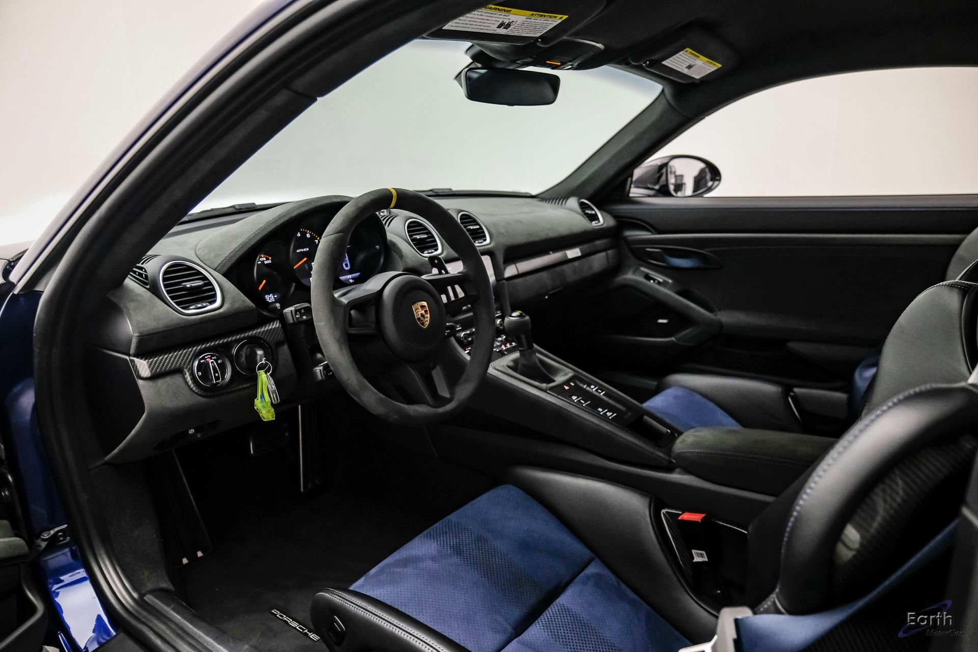 Used 2025 Porsche 718 Cayman GT4 RS image 46