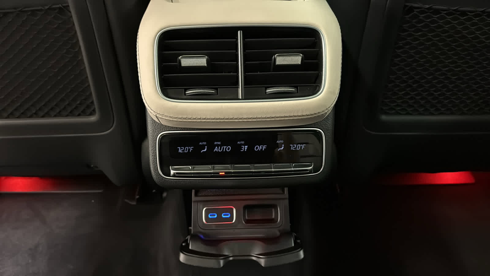 New 2026 Mercedes-Benz GLS 63 AMG 4MATIC image 31