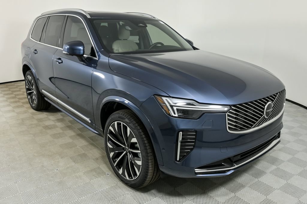 Used 2026 Volvo XC90 B6 Plus w/ Protection Package Premier image 29