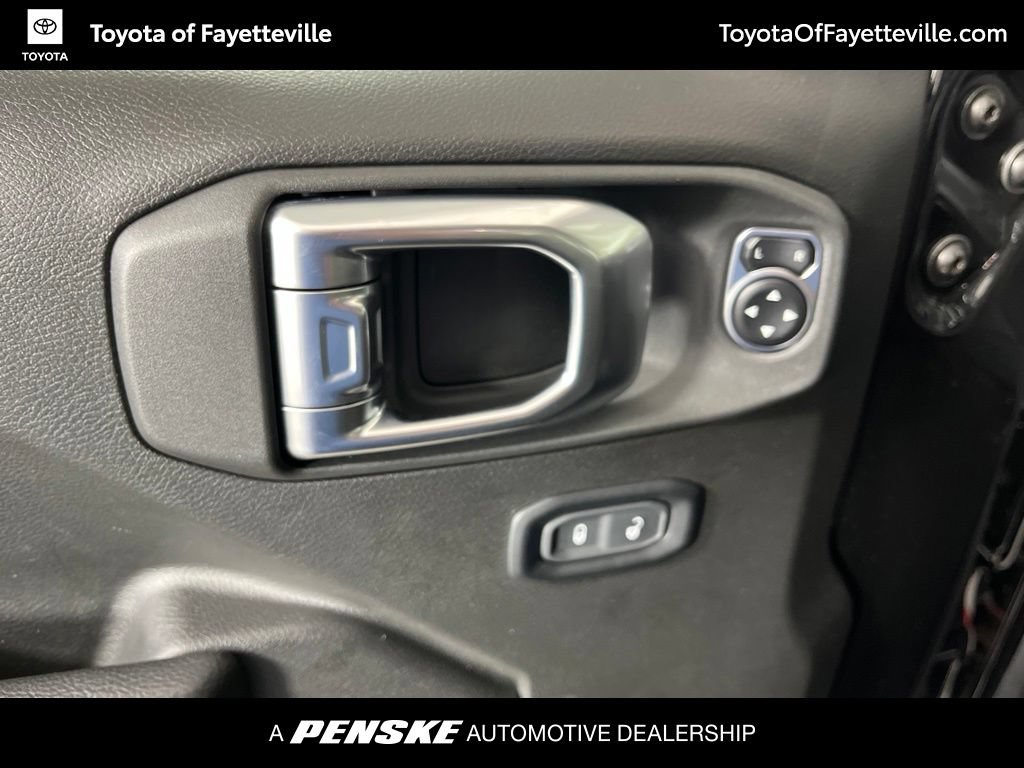 Used 2024 Jeep Wrangler Unlimited Sport AWD/4WD image 24