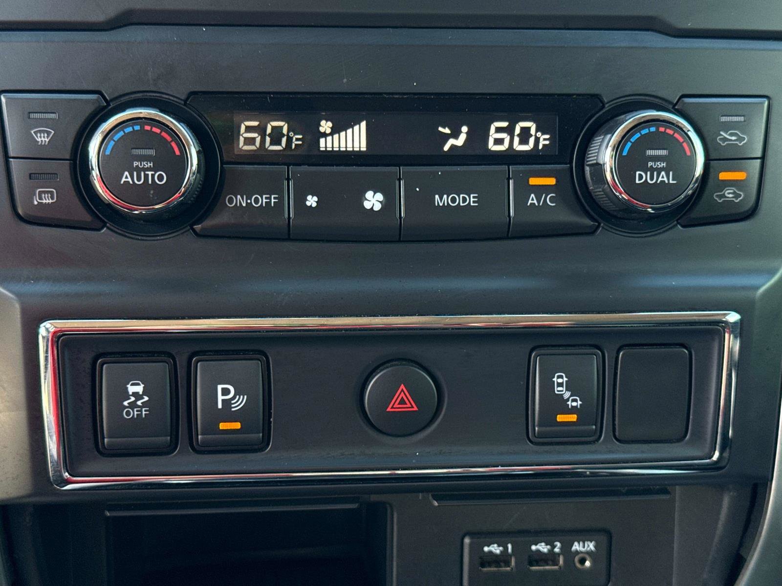 Used 2019 Nissan Titan PRO-4X image 23