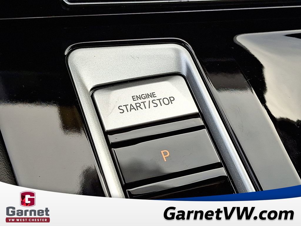 Certified 2024 Volkswagen Atlas Cross Sport SEL R-Line image 27