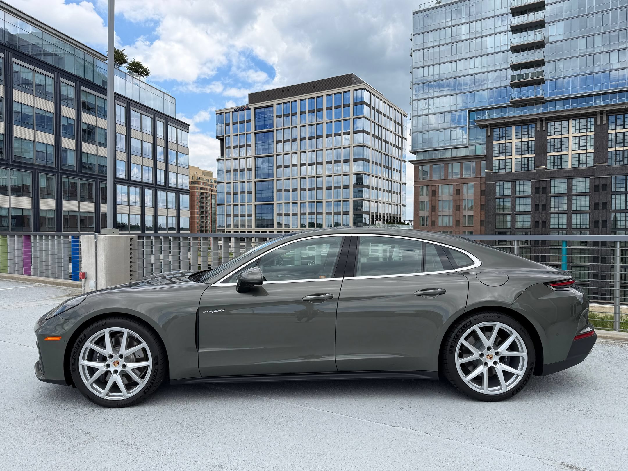New 2026 Porsche Panamera 4 AWD/4WD image 2