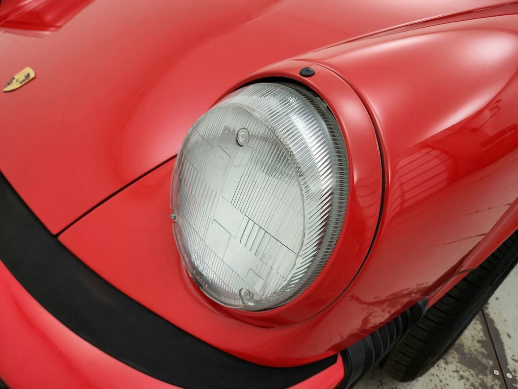 Used 1989 Porsche 911 Carrera image 21