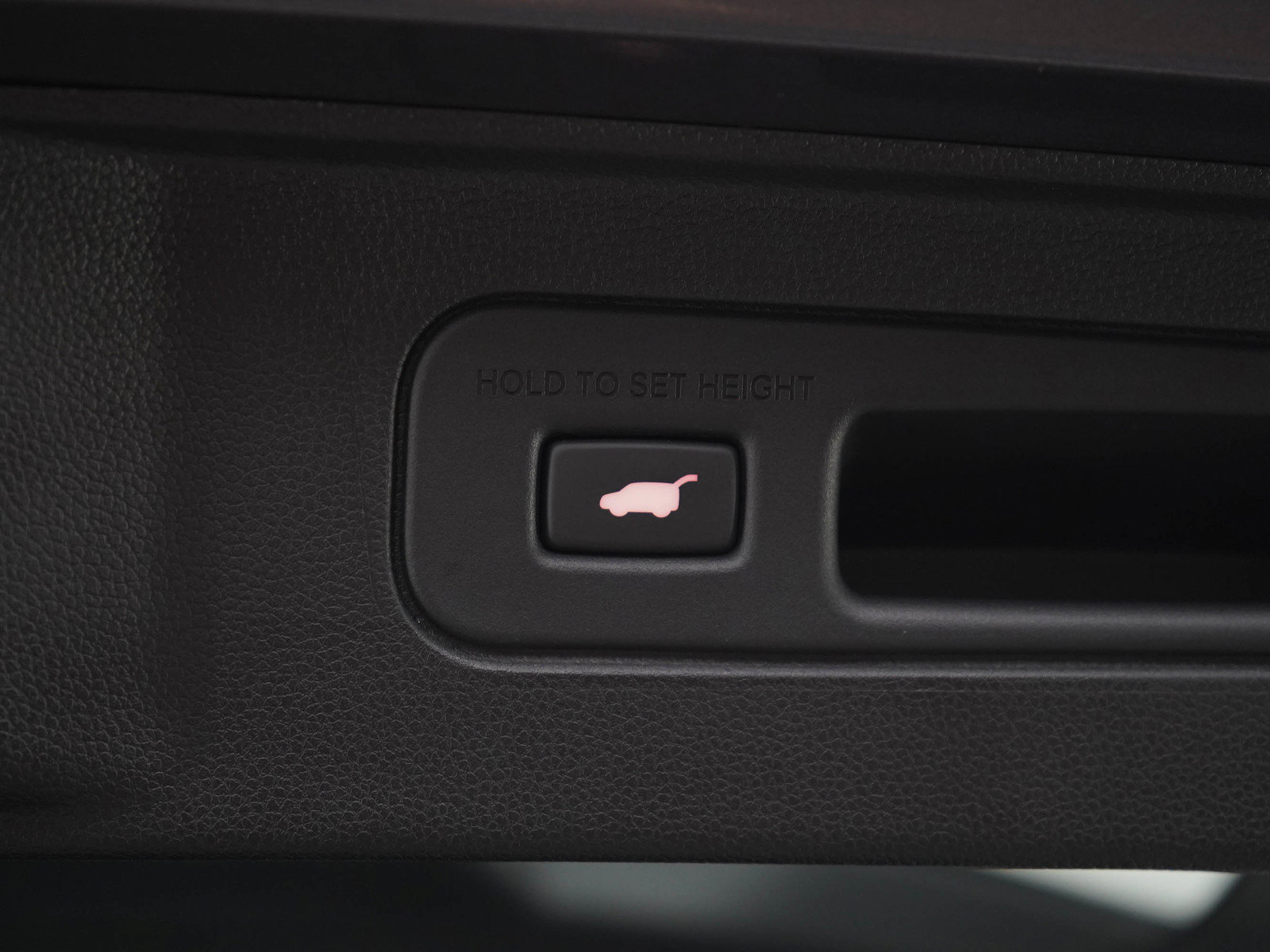 Used 2025 Honda Pilot EX-L image 18
