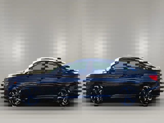 Used 2018 Honda Accord Sport image 8