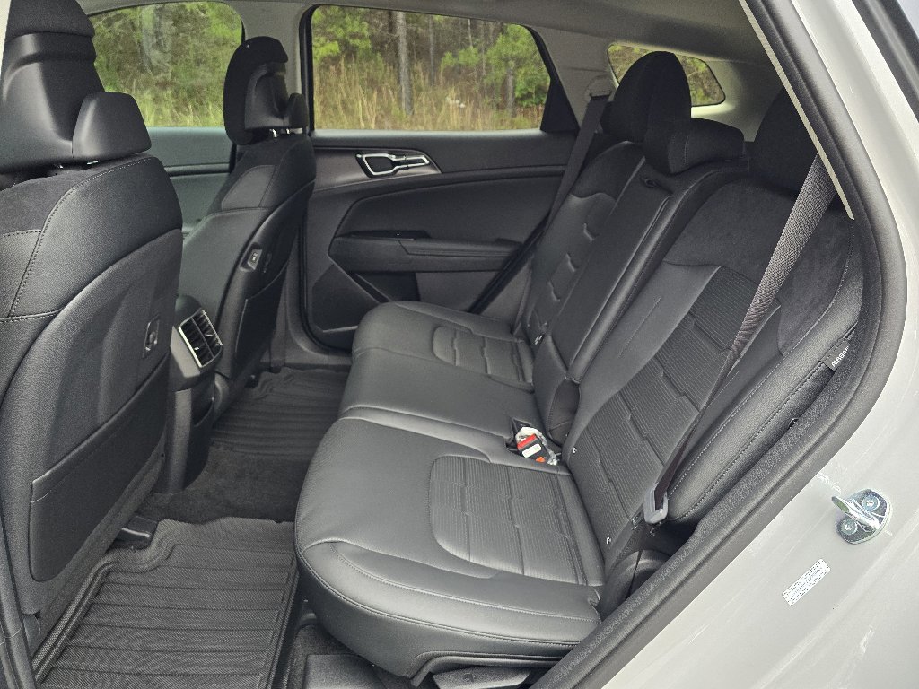 New 2026 Kia Sportage SX image 4