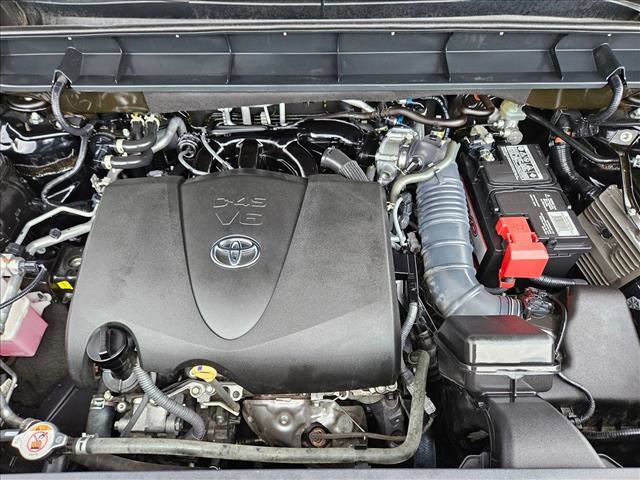 Used 2022 Toyota Highlander XSE image 19