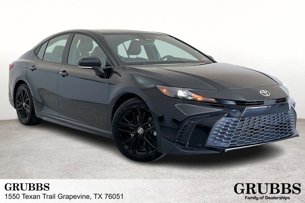 Used 2025 Toyota Camry SE