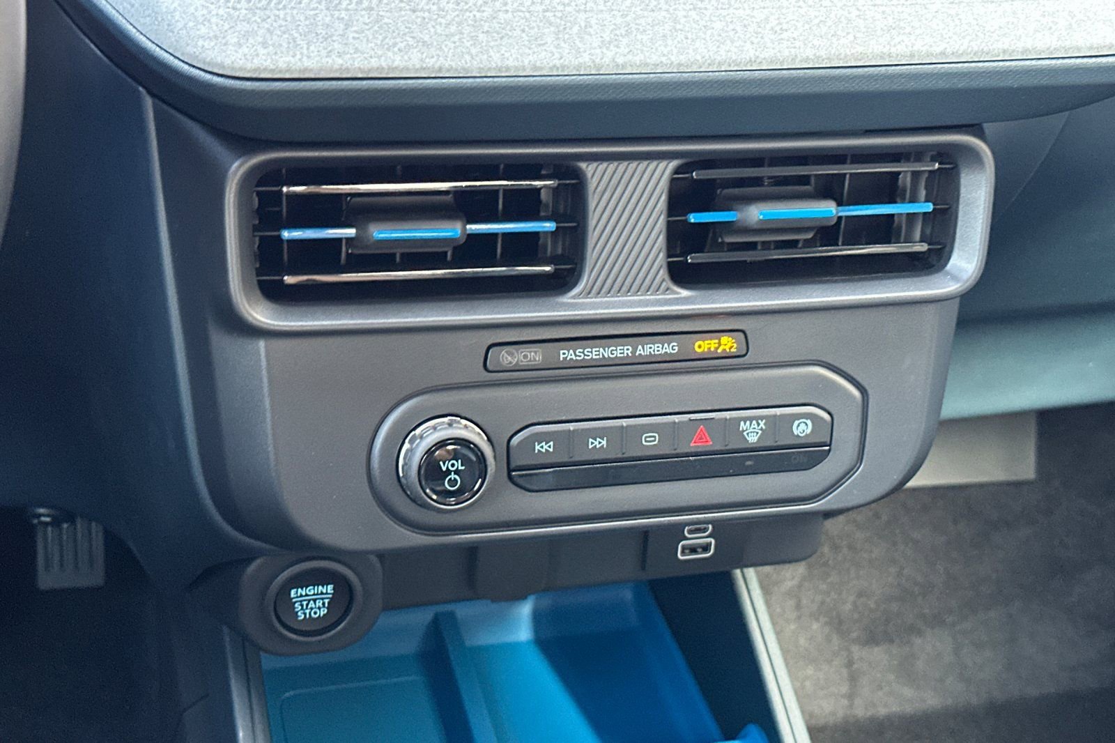 New 2026 Ford Maverick XLT w/ XLT Luxury Package image 18