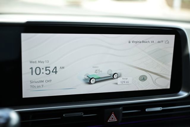 Used 2023 Hyundai Ioniq 6 SEL RWD image 34