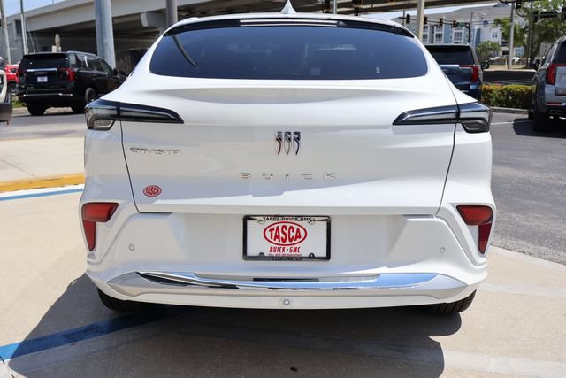 New 2026 Buick Envista Avenir FWD image 6