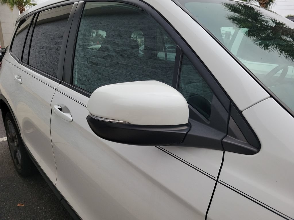 Used 2023 Honda Passport EX-L image 11