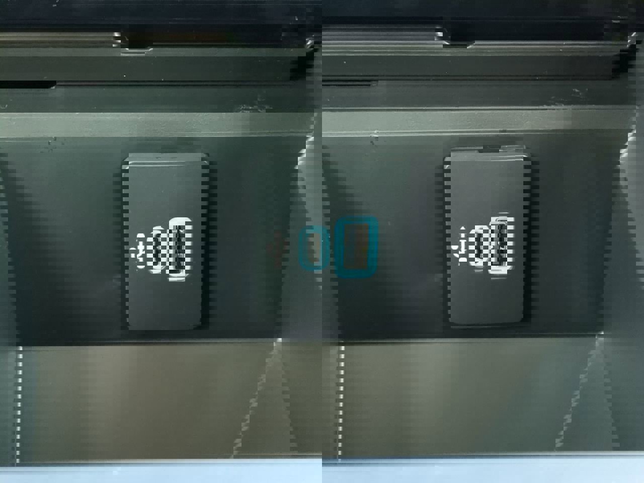 New 2026 Ford F250 Lariat w/ Chrome Package image 20