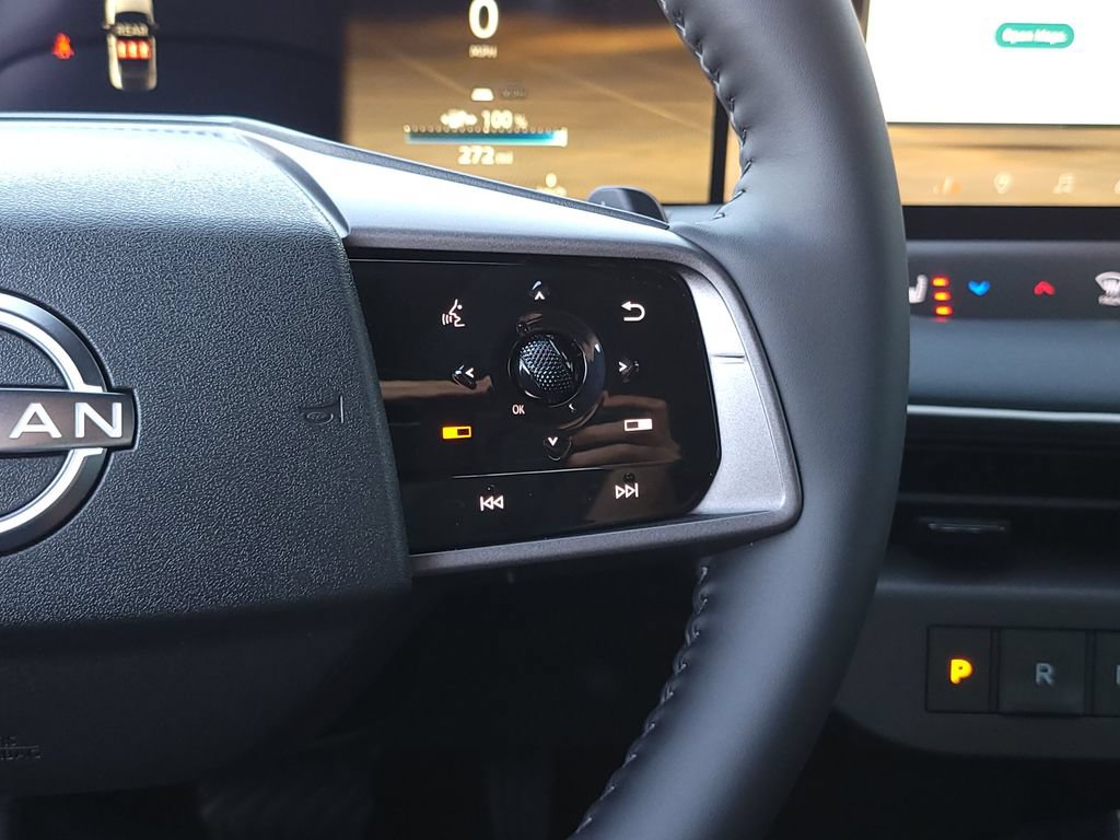 New 2026 Nissan Leaf SV+ FWD image 7