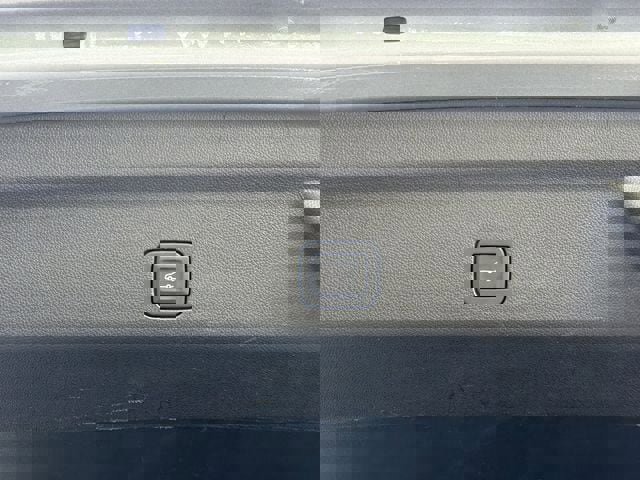 Used 2023 GMC Yukon Denali w/ Max Trailering Package image 16