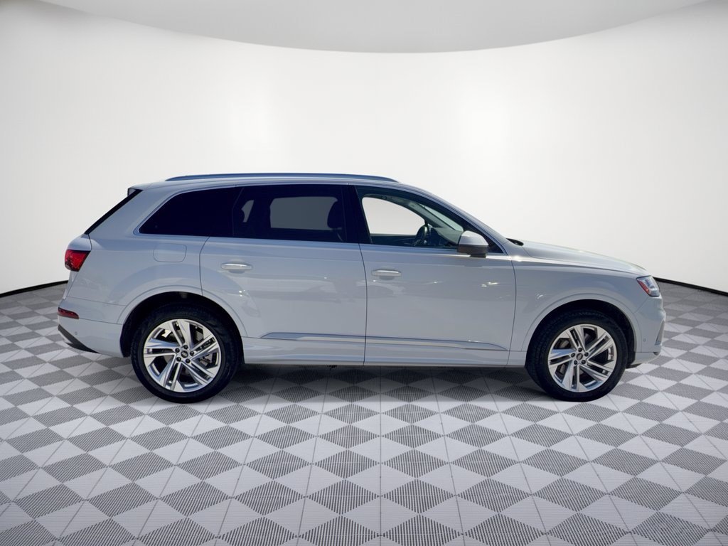 Used 2023 Audi Q7 2.0T Premium w/ Convenience Package AWD/4WD image 8
