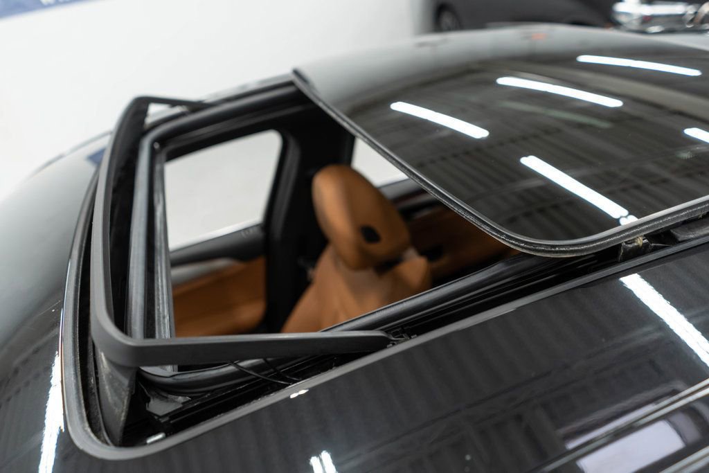 Used 2025 BMW X4 xDrive30i image 52