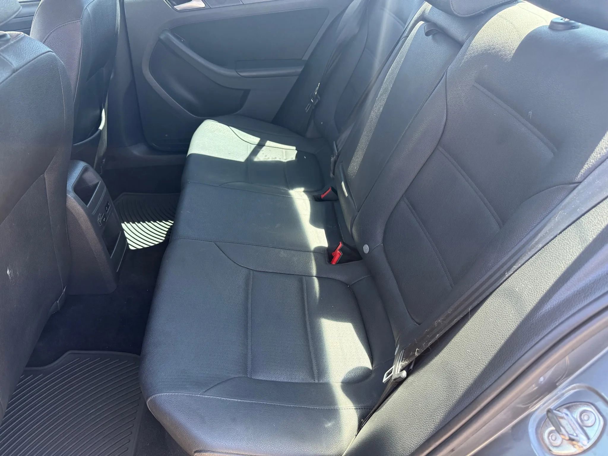 Used 2012 Volkswagen Jetta SE image 12