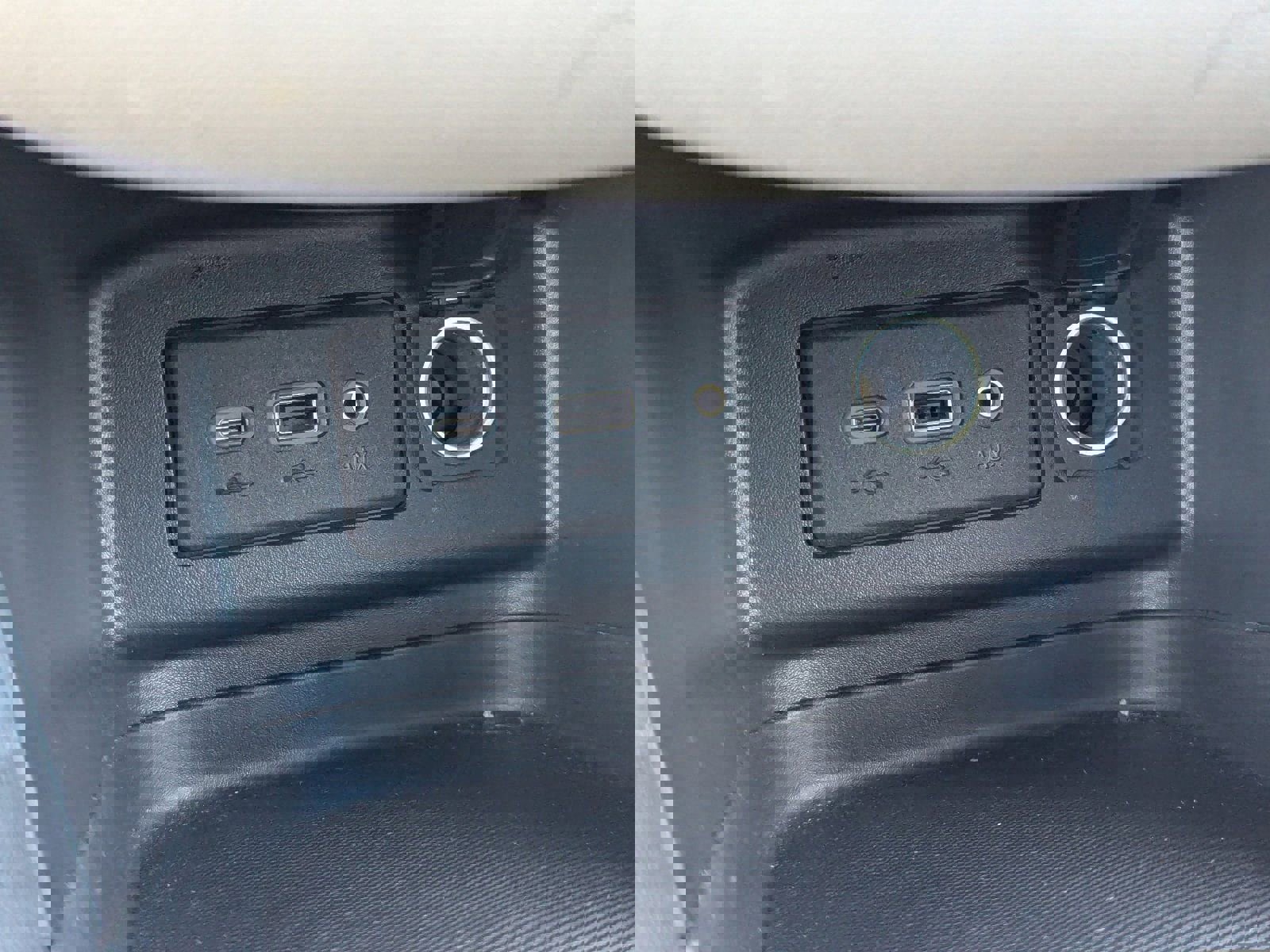 Used 2020 Chevrolet Equinox LS image 30