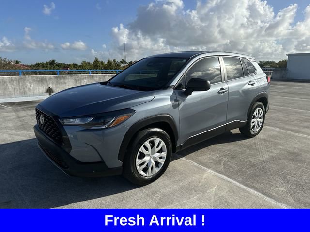 Used 2024 Toyota Corolla Cross L image 17