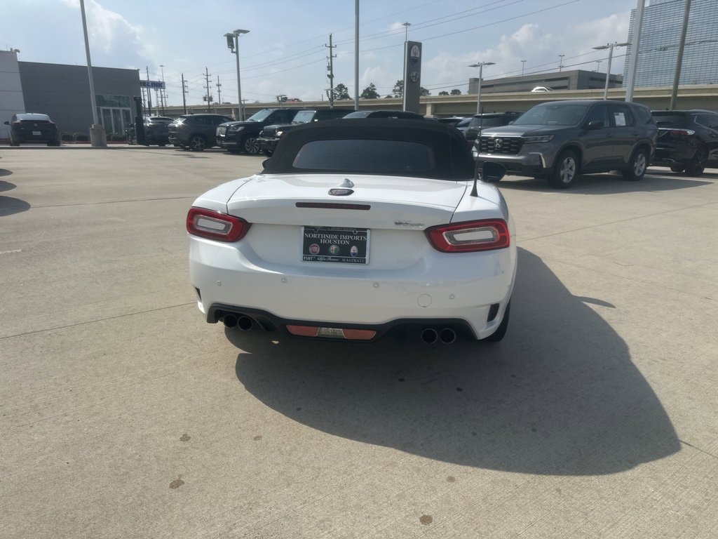 Used 2017 FIAT 124 Spider Abarth image 6